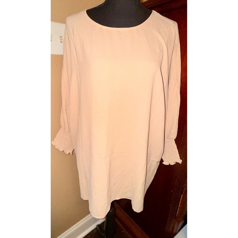 Dokotoo Dolman Sleeve Blouse Women L Tan NEW Smocked Ruffle‎ Cuff Textured